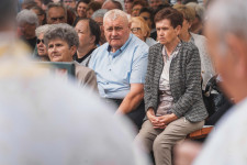 Kép szöveg